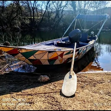 Haustor With Skadar View 波德戈里察