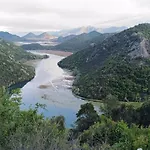 Feriehus Haustor With Skadar View Podgorica