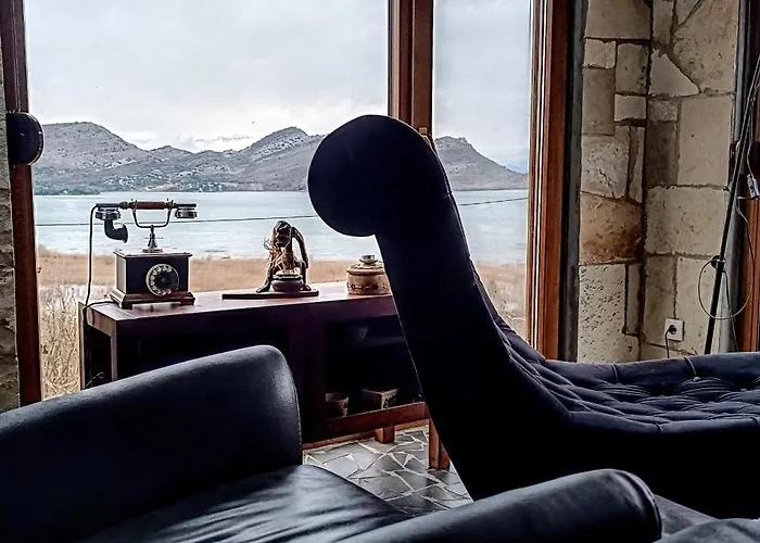 Haustor With Skadar View *